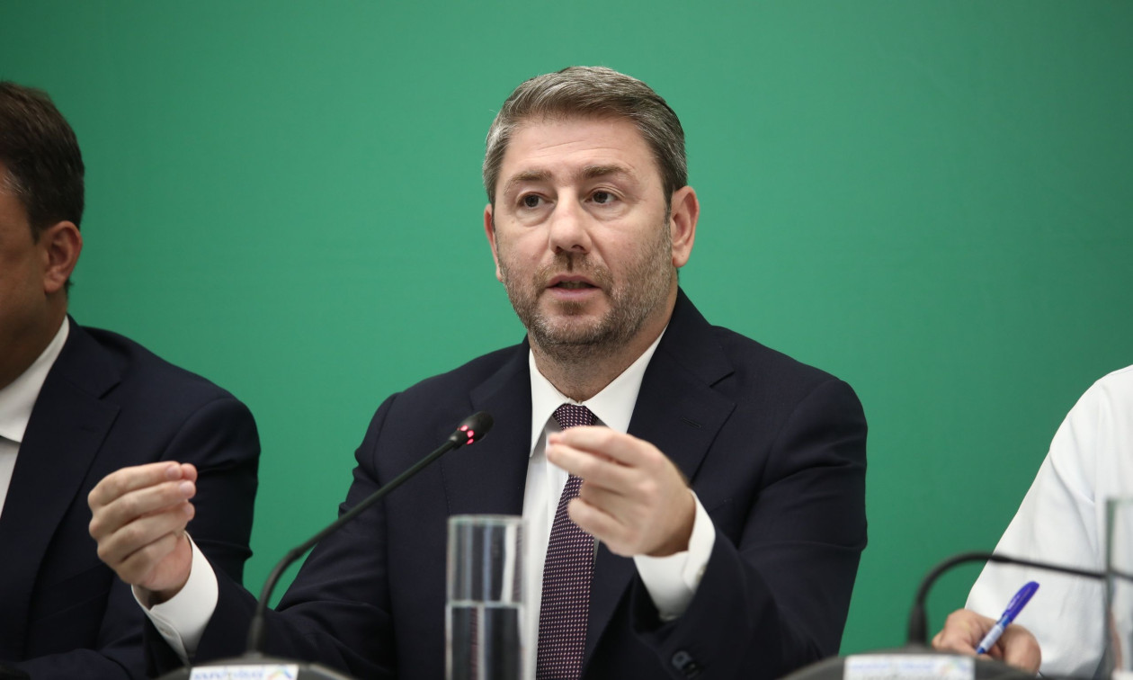 Βάσεις 2026 – Ανδρουλάκης στο Tik Tok: «Η αξία σου δεν χωράει σε έναν βαθμό»