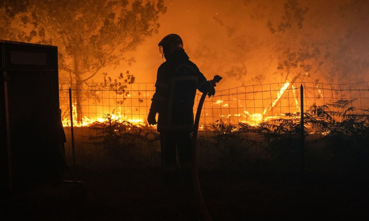 «Δεν μπορούμε να σβήσουμε τη φωτιά»: Παρέδωσαν τα «όπλα» οι πυροσβέστες στη Μαδρίτη