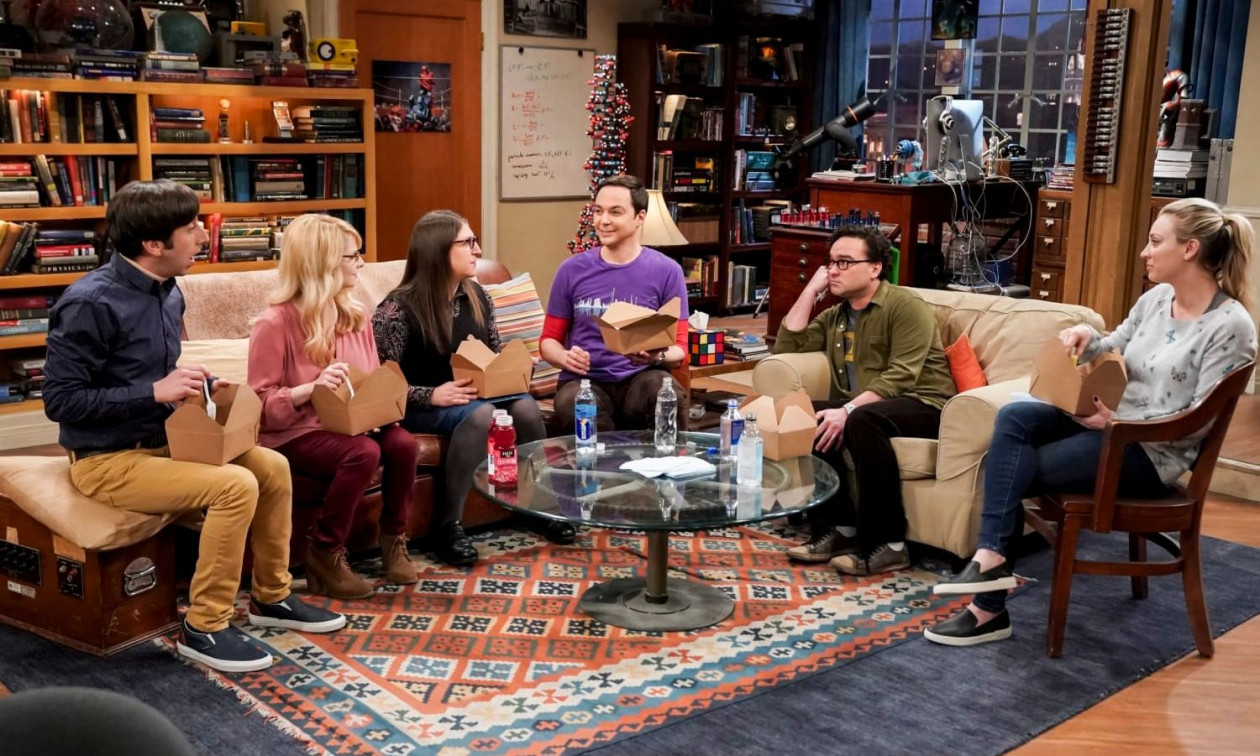 The Big Bang Theory: Πρωταγωνιστής της σειράς επιστρέφει… αγνώριστος σε νέα τηλεοπτική εμφάνιση