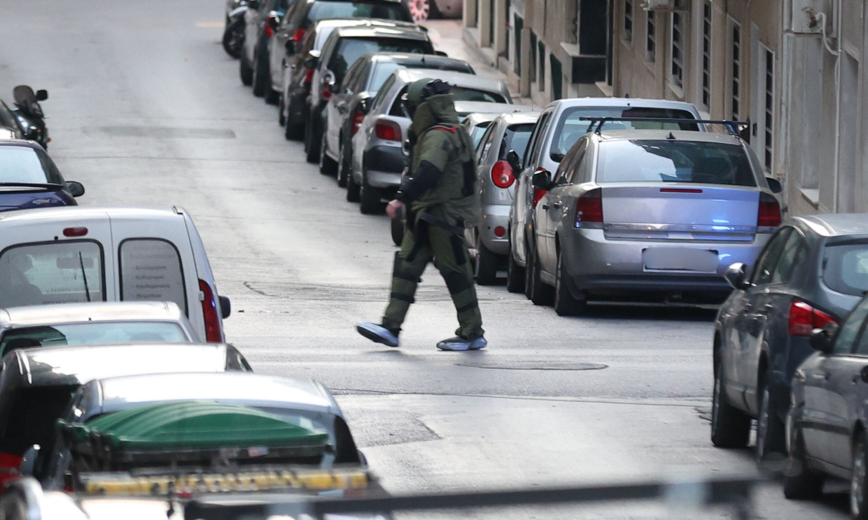 Τηλεφώνημα για βόμβα στην πρεσβεία της Γαλλίας – Κλειστή η οδός Ακαδημίας