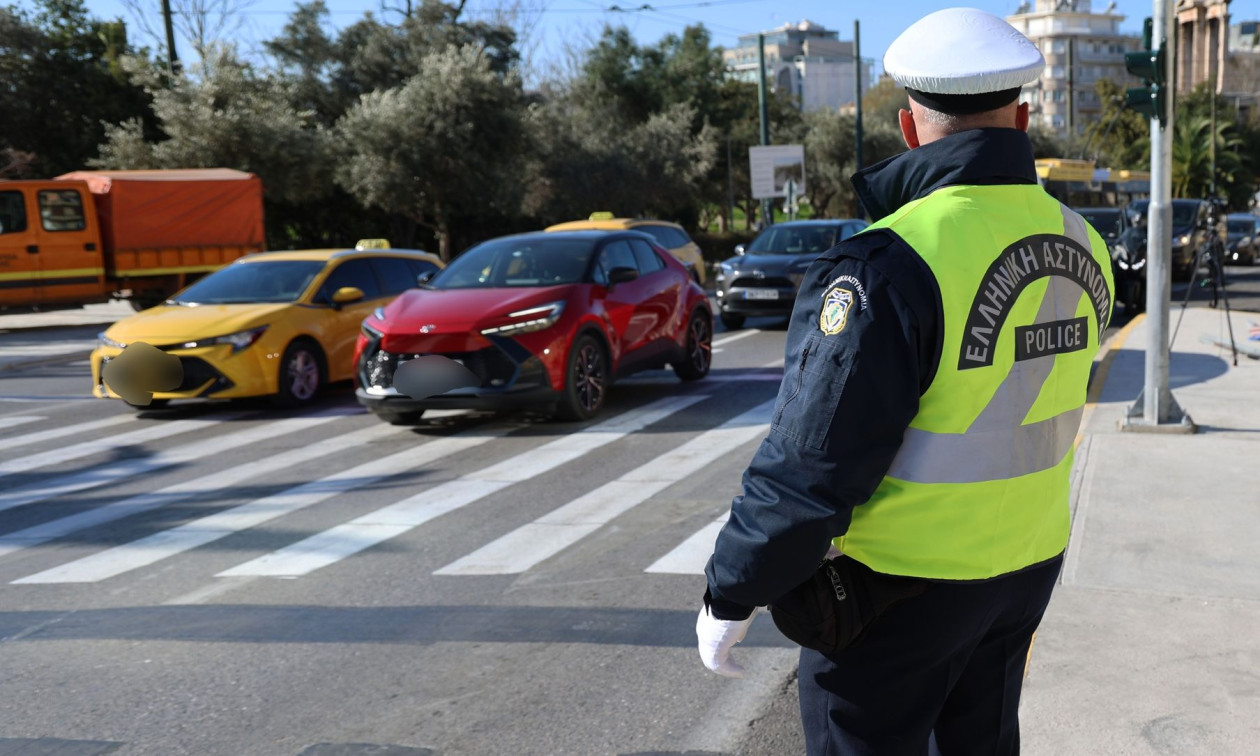 Νέος ΚΟΚ: Μία υπερβολή στο γκάζι και… έρχεται «καμπάνα» έως 8.000 ευρώ και αφαίρεση διπλώματος
