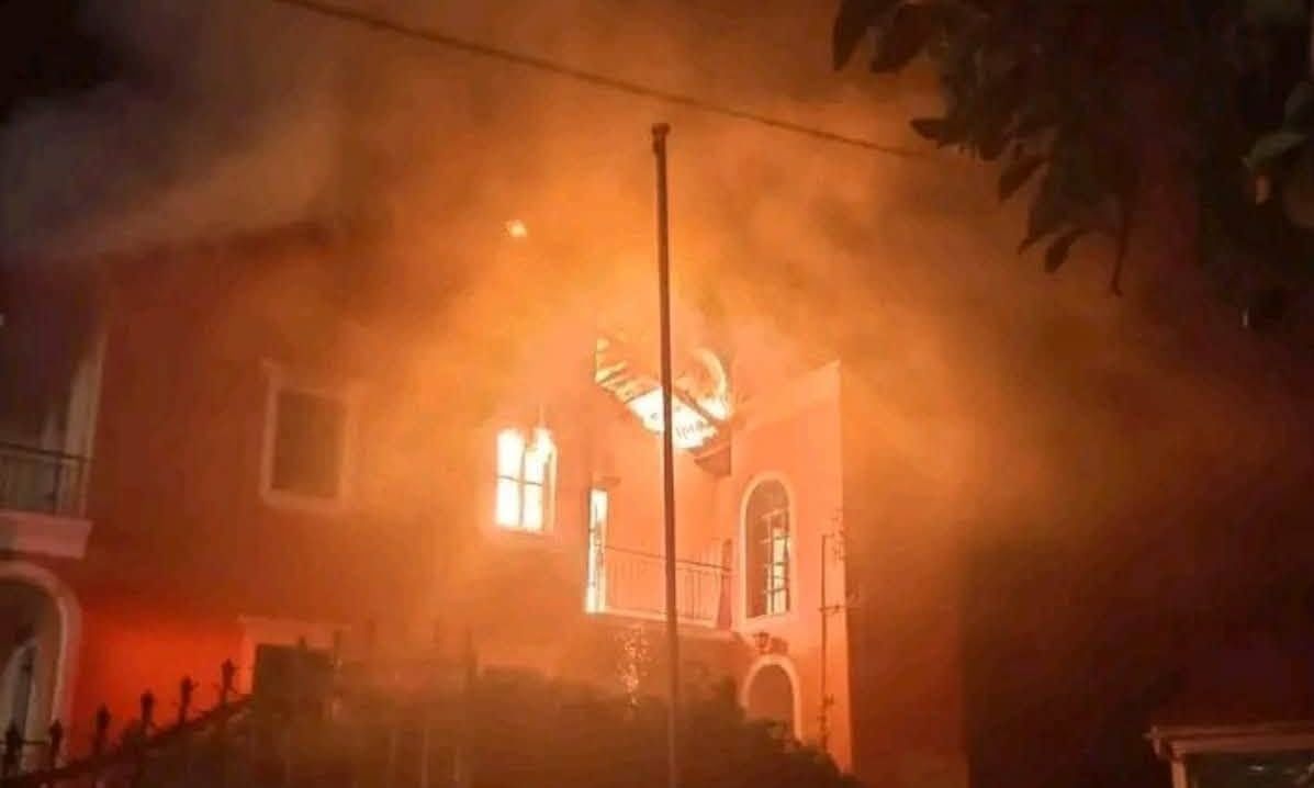 Κέρκυρα: Φωτιά σε διώροφο σπίτι στο χωριό Καλαφατιώνες