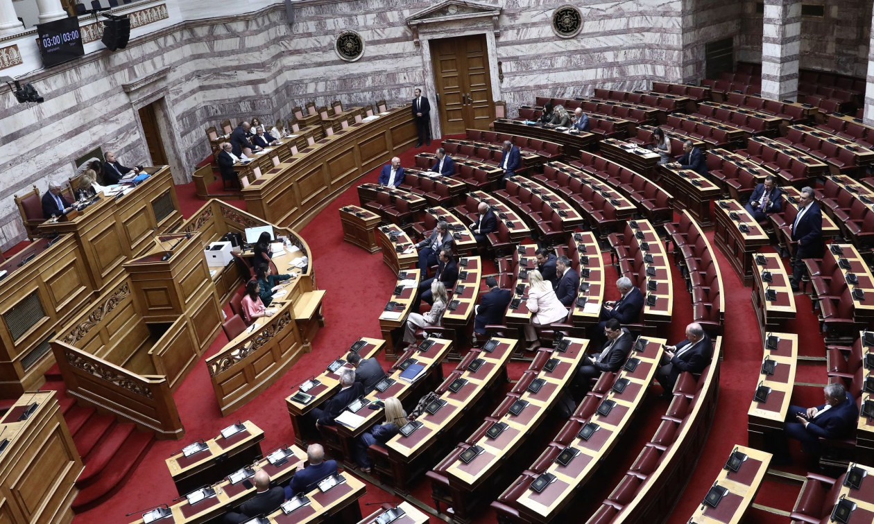 Το ΠΑΣΟΚ «μεγαλώνει» καταναλώνοντας… ΣΥΡΙΖΑ