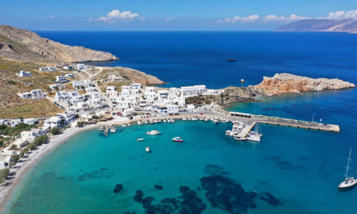 1753427-1750c18a-karavostasis-folegandros-2048x1152.jpg