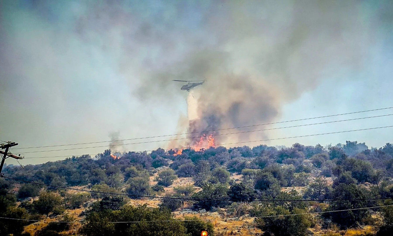 Φωτιές: Ριπές ανέμων άνω των 100 χλμ/ ώρα μέχρι και αύριο