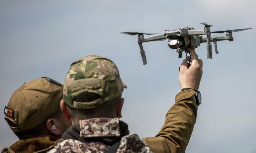 Ρωσία: Μεγάλη ουκρανική επίθεση με drones –  Καίγεται διυλιστήριο πετρελαίου
