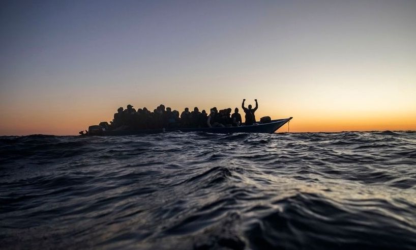 Γαύδος: Drone της Frontex εντόπισε βάρκα με μετανάστες – Διασώθηκαν 26 αλλοδαποί