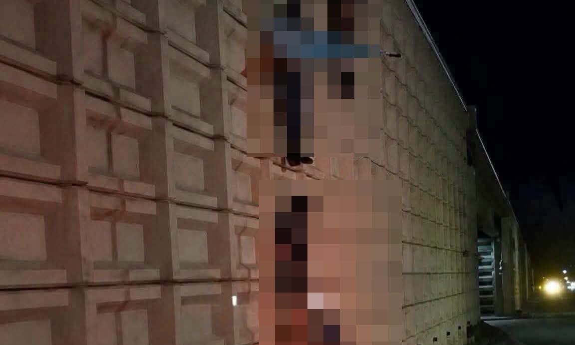 Φρίκη στο Μεξικό: Πέντε πτώματα κρεμασμένα από γέφυρα στη Σακατέκας – Επιστρέφει ο φόβος των καρτέλ