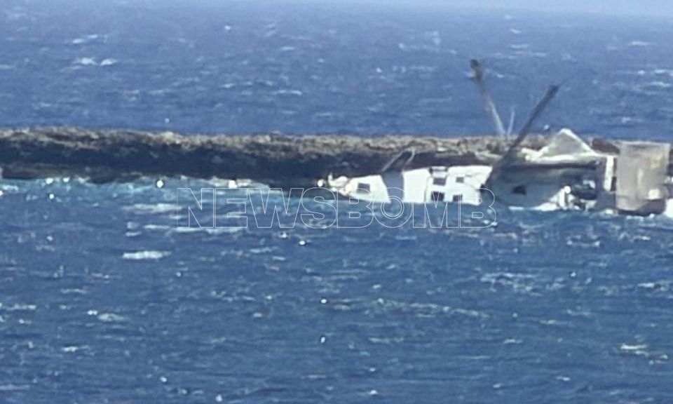 Νάξος: Προσάραξε και σχεδόν βυθίστηκε ιστιοφόρο στη Μουτσούνα – Δείτε εικόνες