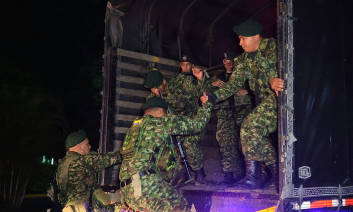 1755775-0065b0c9-armycolombia.jpg