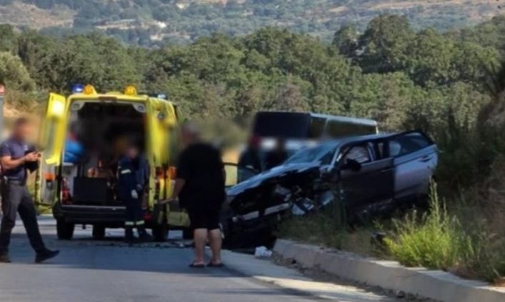Σοβαρό τροχαίο στο Ρέθυμνο: Πέντε τραυματίες, ανάμεσά τους ανήλικα παιδιά