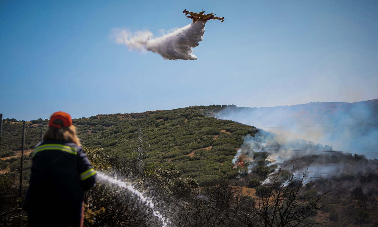 Θεσσαλονίκη: Έβαζε φωτιές και έφευγε – Συνελήφθη 59χρονος για περισσότερες από 5 πυρκαγιές