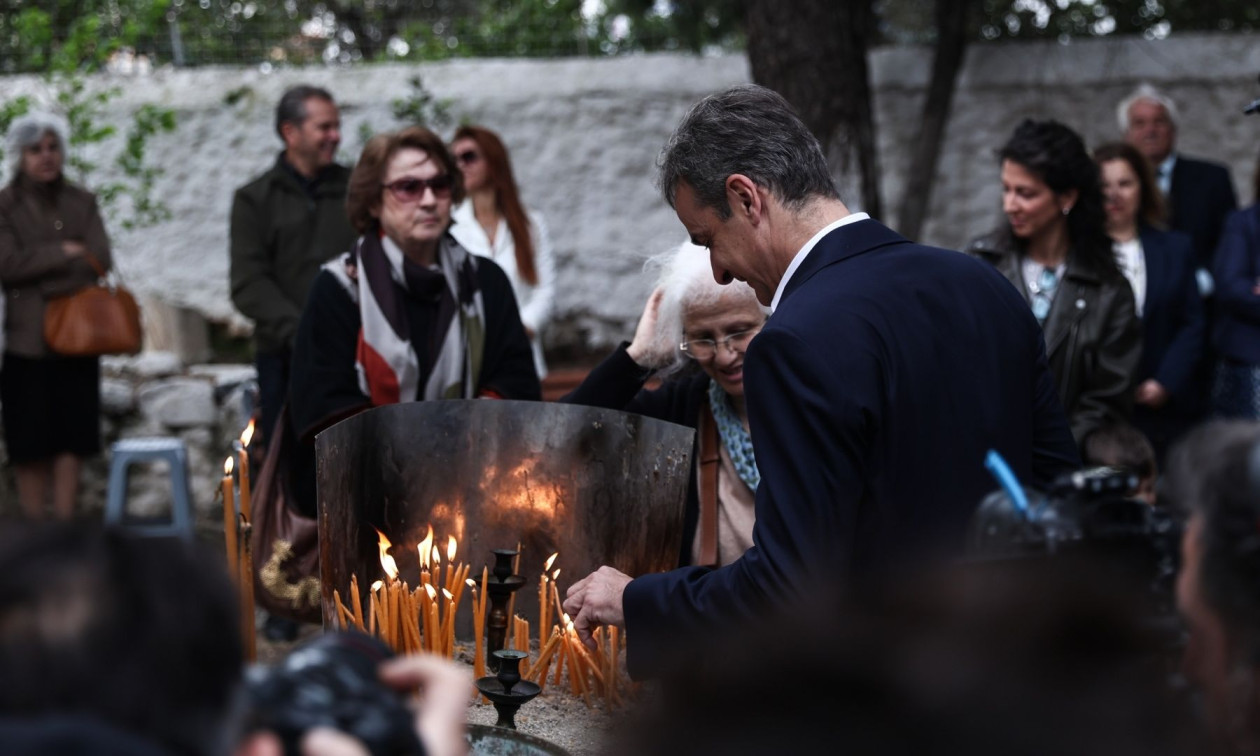 Στη Μονή Μεταμορφώσεως του Σωτήρος στα Χανιά ο Κυριάκος Μητσοτάκης για την Κοίμηση της Παναγίας