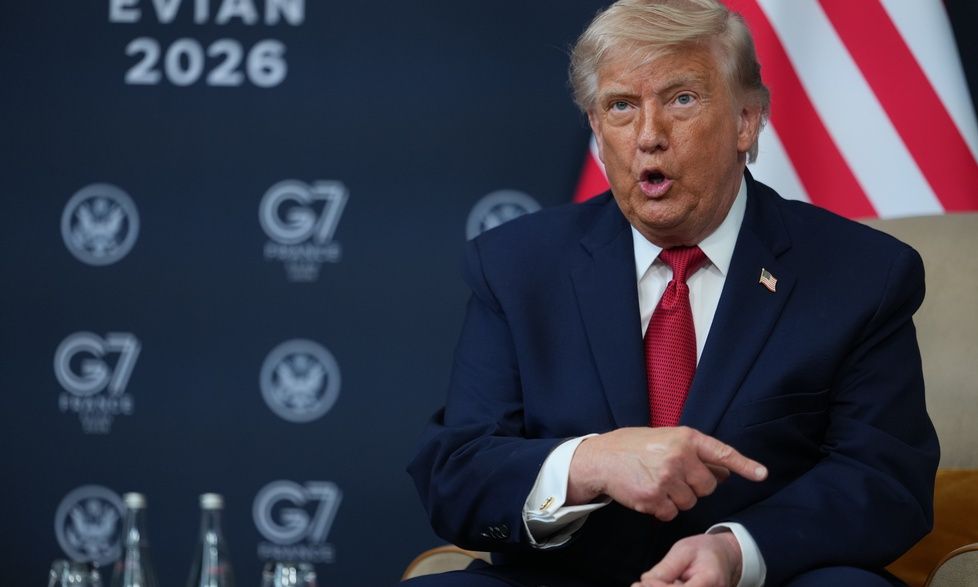 Τραμπ για USS Abraham Lincoln: Επιβεβαίωσε ότι φεύγει από τη Μέση Ανατολή μετά τις καταγγελίες