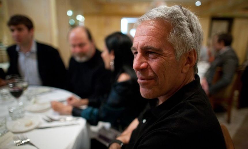 Τζέφρι Έπσταϊν: Βρέθηκε στα αρχεία του το όνομα μοντέλου που αγνοείται από το 2015