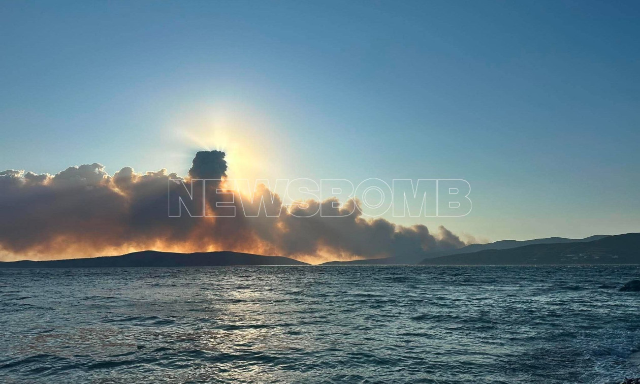 Φωτιά στη Σκύρο: Καλύτερη η εικόνα στο πύρινο μέτωπο – Συνεχίζεται η επιχείρηση κατάσβεσης