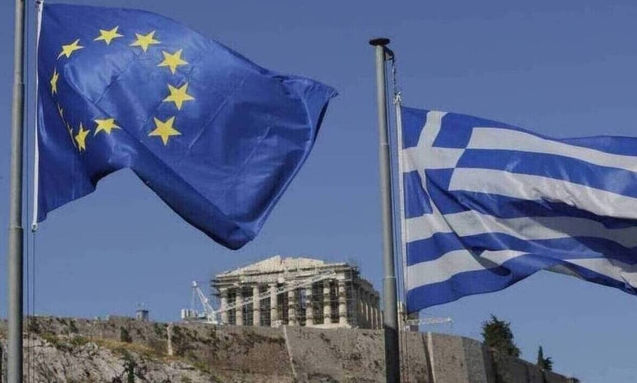 Bloomberg: Οι πρόωρες αποπληρωμές του ελληνικού χρέους θα φτάσουν τα 13 δισ. το 2026