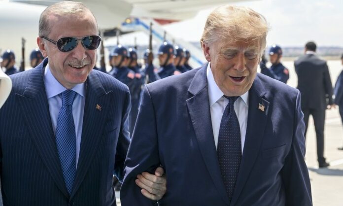1757306-b6c89b14-trump-erdogan-4.jpg