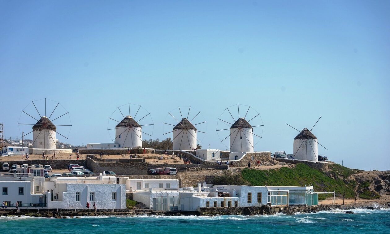 Μύκονος: Συνελήφθη 23χρονος μετά από καταγγελία 18χρονης για βιασμό σε beach bar
