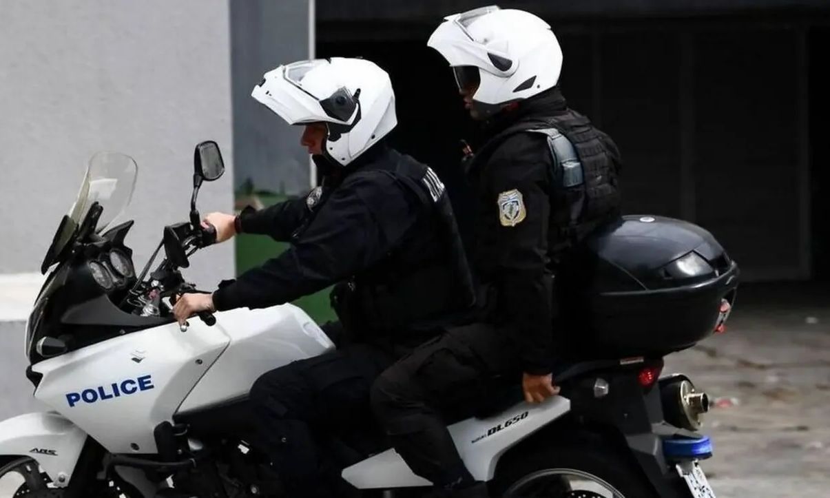 Σπίτι-αποθήκη με κλοπιμαία στην Κυψέλη- Βρέθηκαν χρυσαφικά και πίνακες ζωγραφικής, δύο συλλήψεις