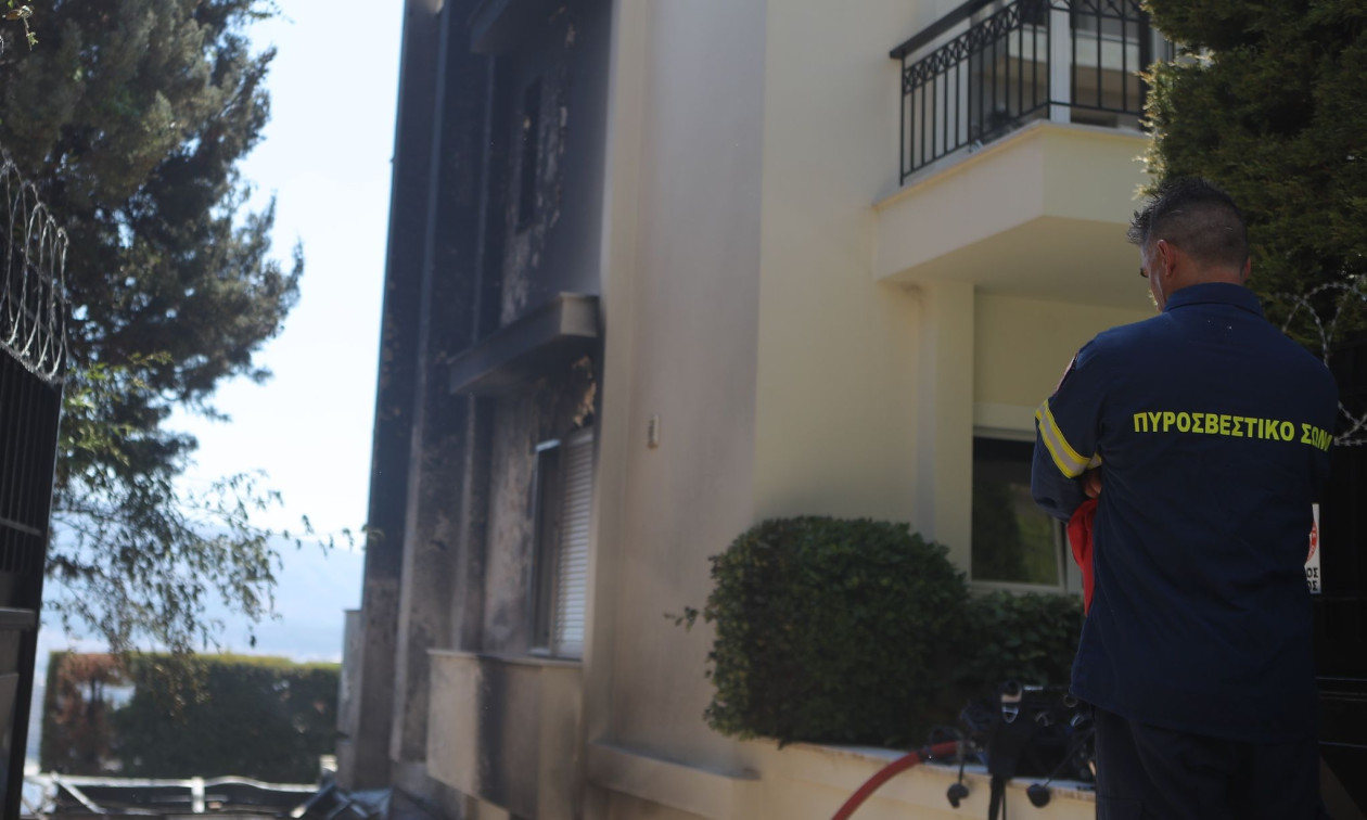 Φωτιά σε διαμέρισμα στη Νέα Σμύρνη – Απομακρύνθηκαν οι κάτοικοι