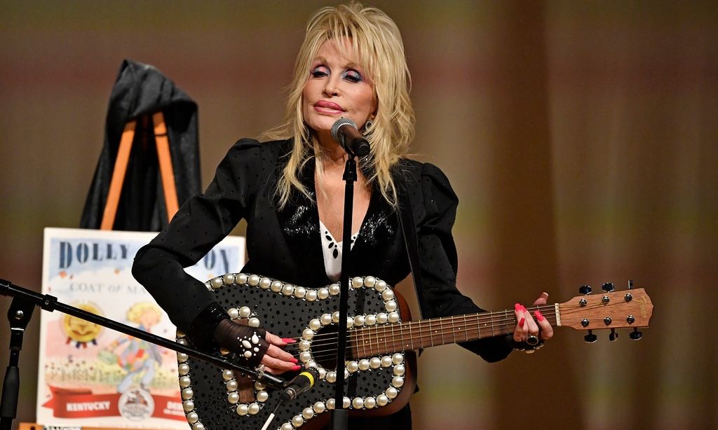 Dolly Parton: Αυτή είναι η αιτία θανάτου της «Βασίλισσας της Κάντρι»