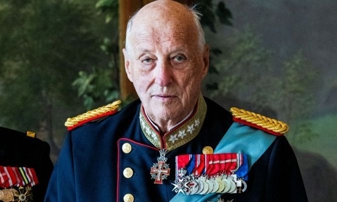Νορβηγία: «Εξαιρετικά σοβαρή» η κατάσταση της υγείας του βασιλιά Χάραλντ