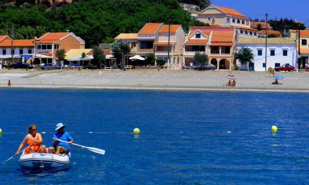 Τραυματίστηκε τουρίστρια σε σκάφος στους Οθωνούς – Μεταφέρεται στην Κέρκυρα