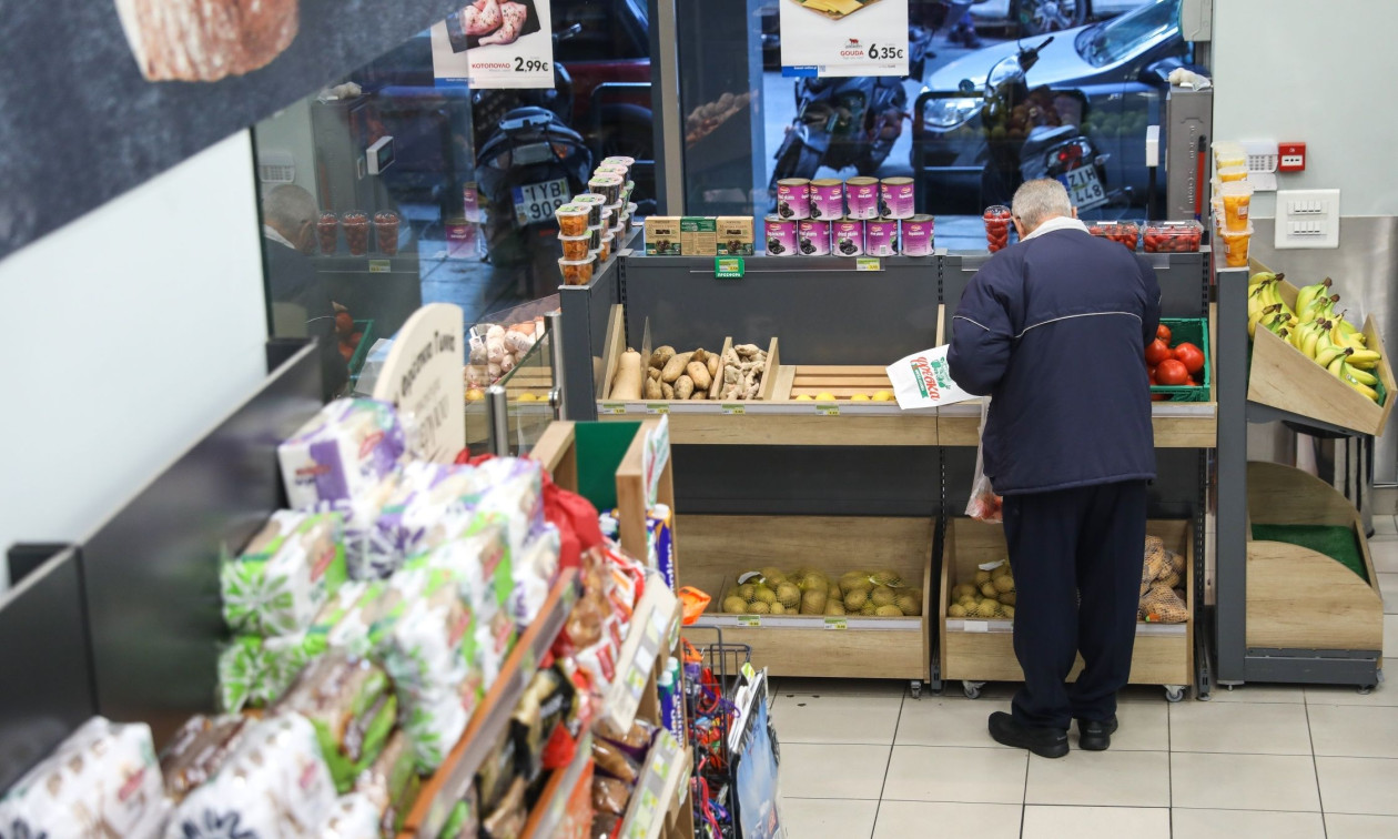 Σε ποια προϊόντα πέφτει η τιμή από Τρίτη – Οι 1.660 κωδικοί που μπαίνουν στο «καλάθι» των μειώσεων