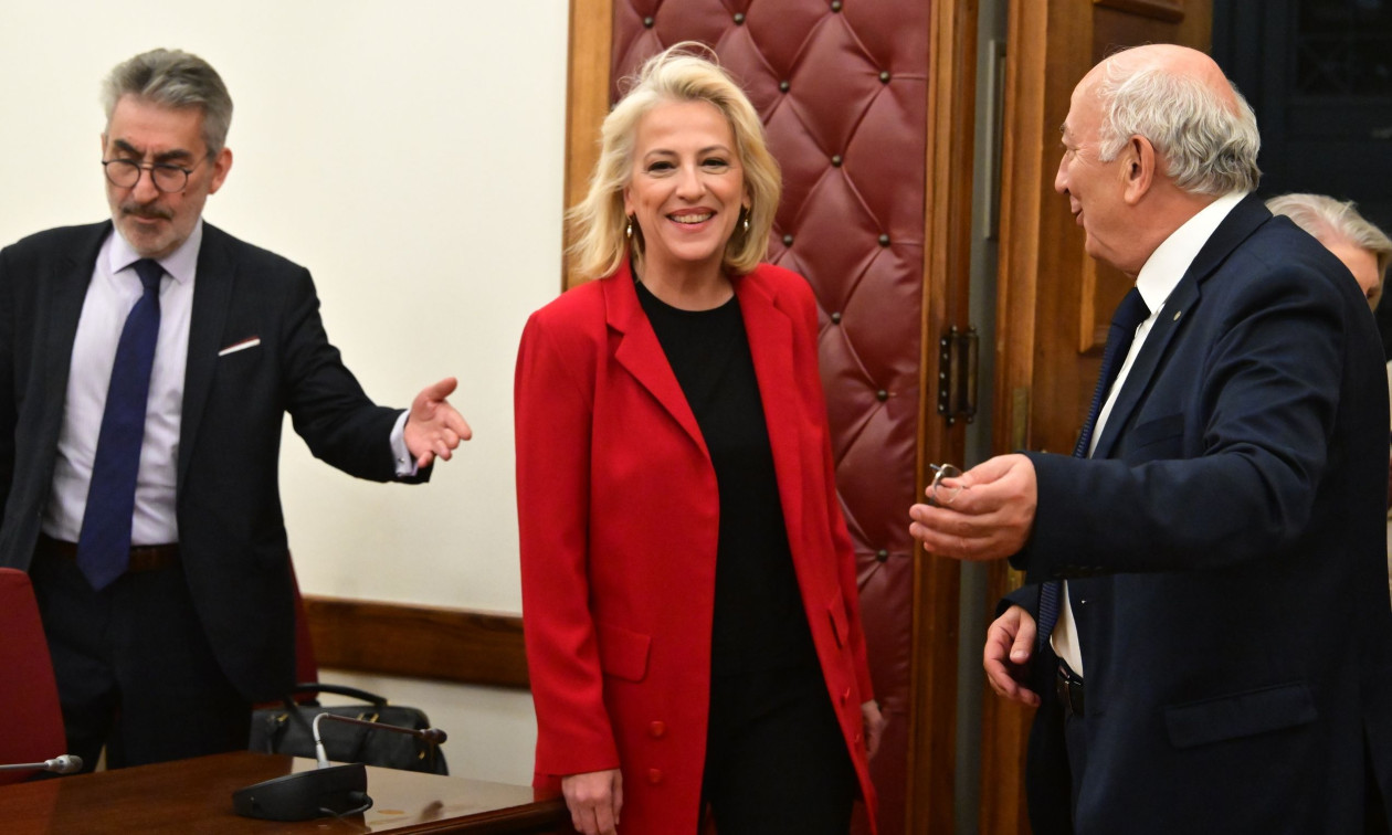 Δούρου: «Πληρώσαμε πολύ άσχημα τον μεσσιανισμό» – Ο ΣΥΡΙΖΑ μπορεί να γίνει ο καταλύτης της συμμαχίας