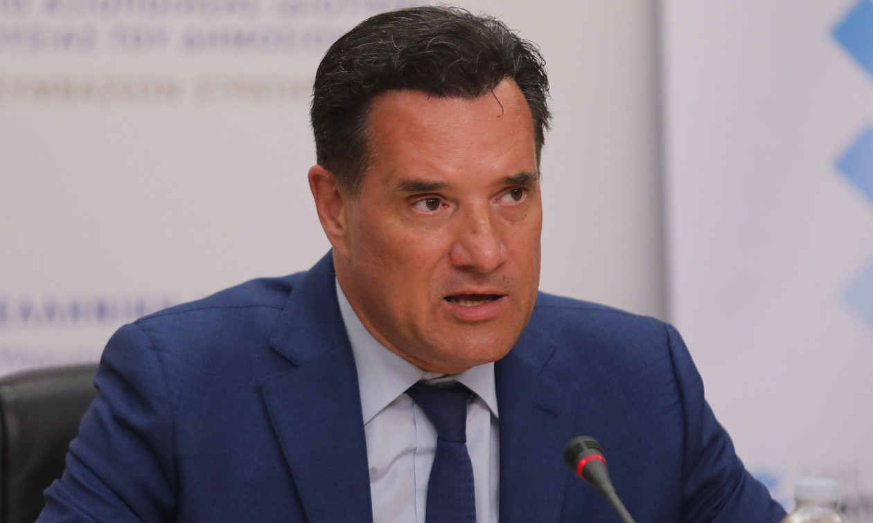Γεωργιάδης κατά Σαμαρά και Βελόπουλου για την επιλογή φύλου στην πλατφόρμα του ΕΟΠΥΥ