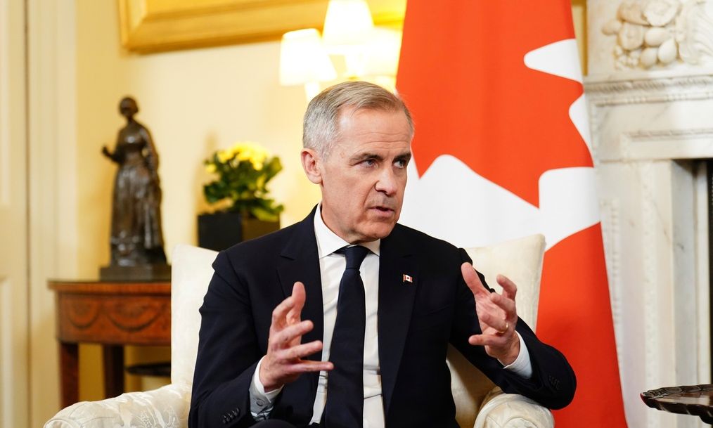 Μπέσεντ και Χέγκσεθ χλεύασαν τον στρατό του Καναδά – «Ανάξιο της θέσης που κατέχουν» απαντά ο Κάρνεϊ