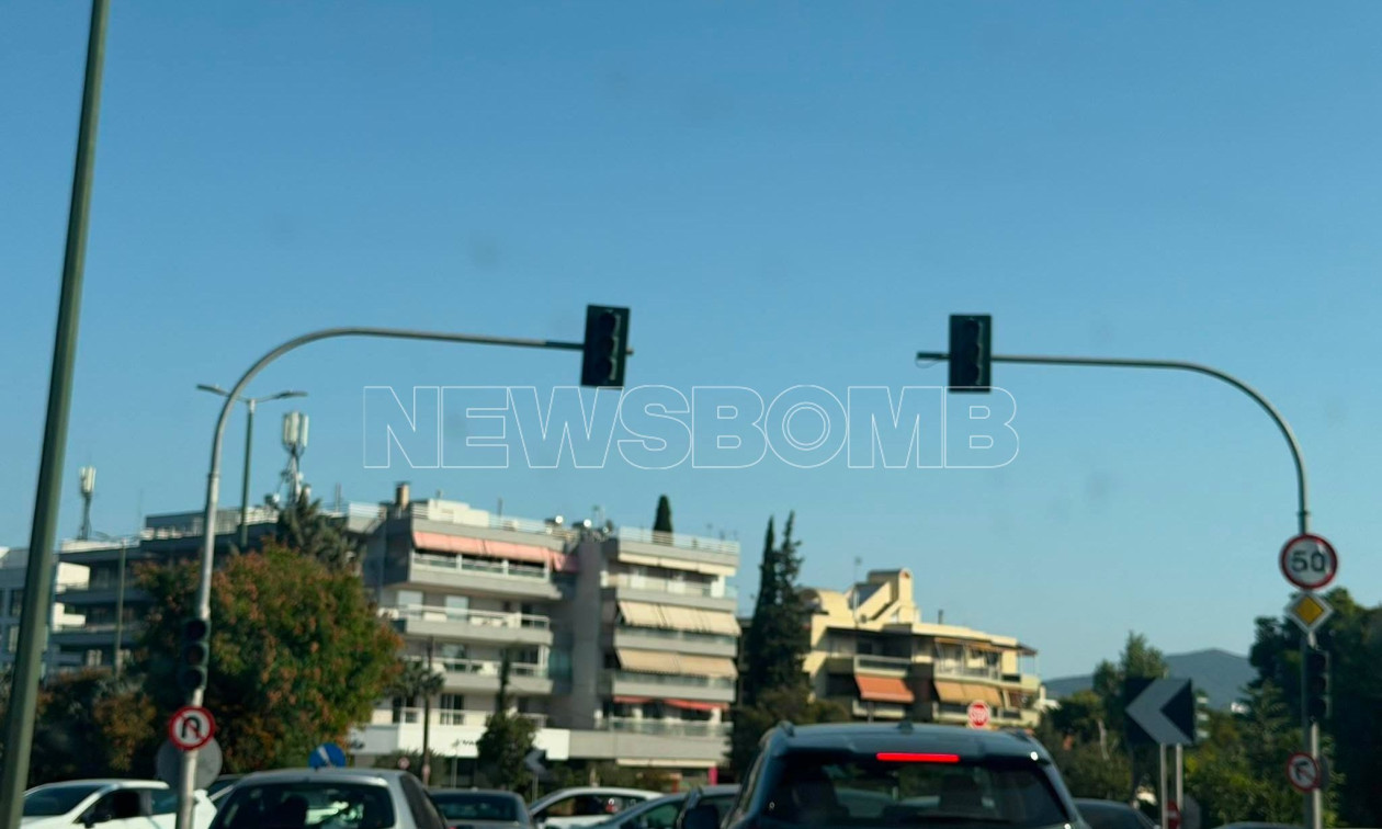 Μπλακ αουτ στα φανάρια της Λεωφόρου Κηφισίας – Δε λειτουργούν μέχρι το Μαρούσι