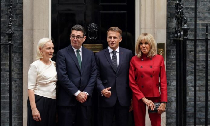 1760966-aa49c6b5-macron.jpg