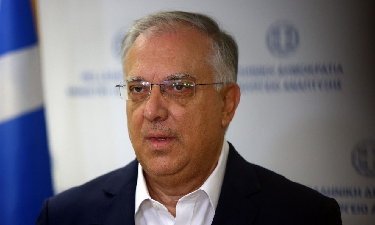 Θεοδωρικάκος: Με Μητσοτάκη ξέρεις ότι οι υποσχέσεις θα γίνουν πράξη – Με Τσίπρα θα γίνουν τα ανάποδα