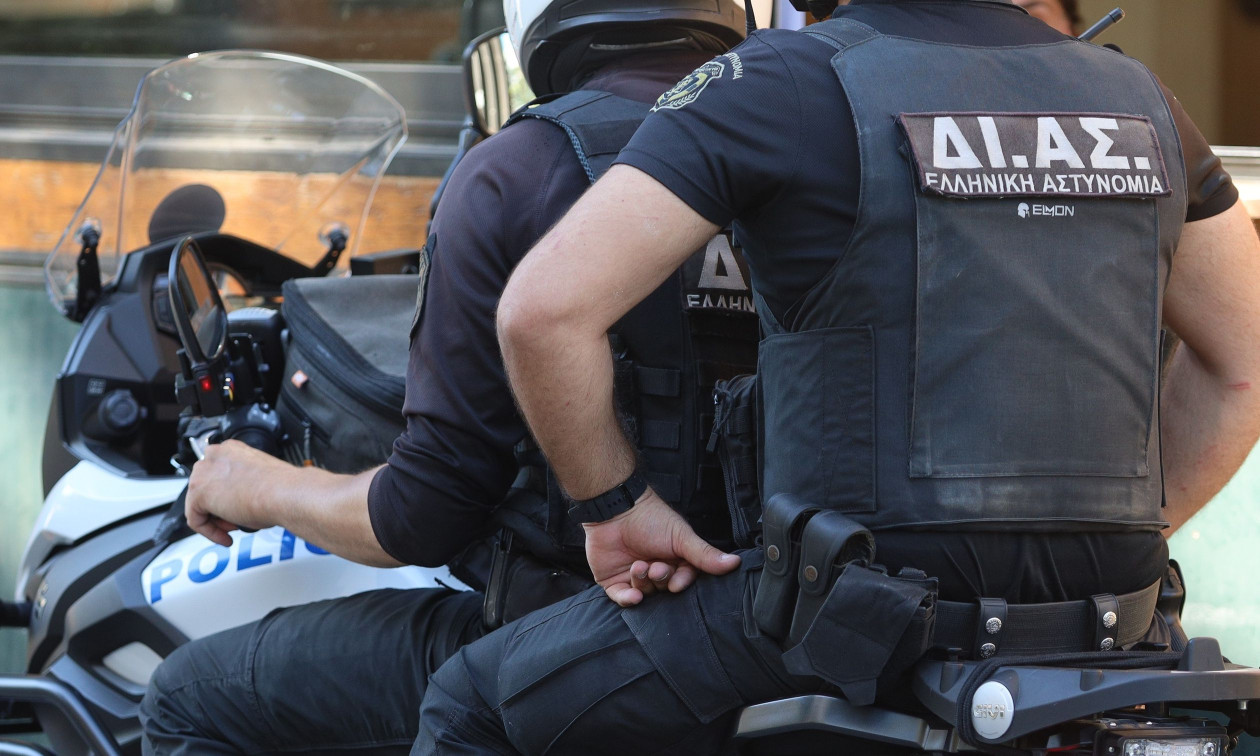 Κρήτη: Χτύπησαν με κατσούνες ζευγάρι στη Μεσαρά – Αναζητούνται  δύο 17χρονοι και 25χρονος