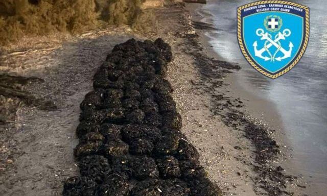 Πάρος: Συνελήφθη 57χρονος για παράνομη οστρακοαλιεία – Κατασχέθηκαν 1.570 κιλά οστράκων