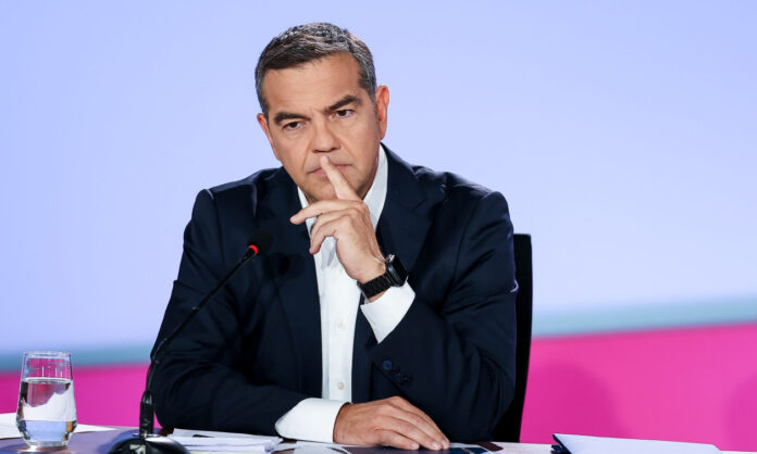 1762327-e603e26f-tsipras-deth-26.jpg