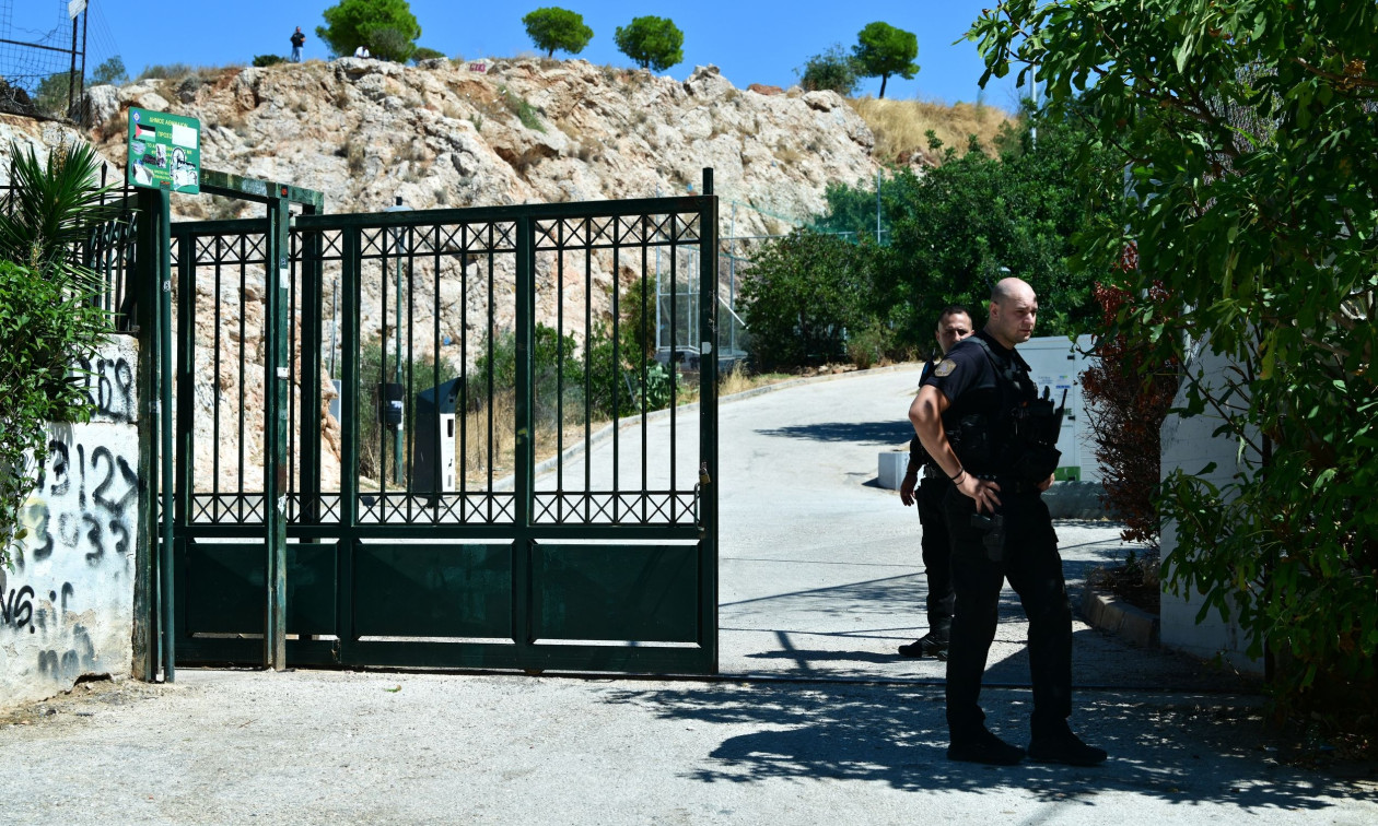 Κυψέλη: Δεύτερη σακούλα με κόκαλα εντοπίστηκε στο γήπεδο της Αλεπότρυπας