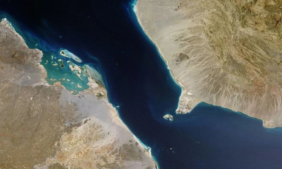 Οι Χούθι κατάλαβαν στρατηγικής σημασίας νησί στην Ερυθρά Θάλασσα – Φόβοι για κλιμάκωση