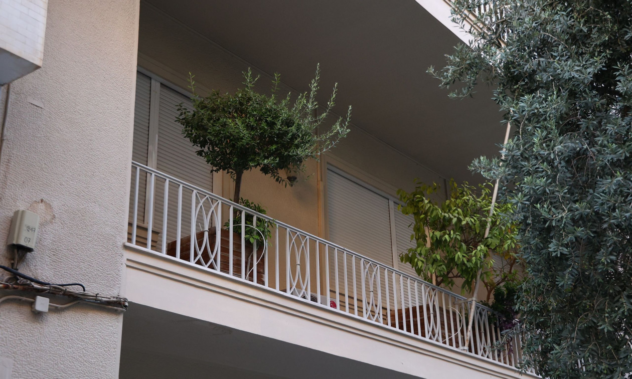 Θάνατος Μαζωνάκη: Τι βρέθηκε στο χώρο θεραπείας του ιατρείου – Αποτσίγαρο ανάμεσα στα ευρήματα