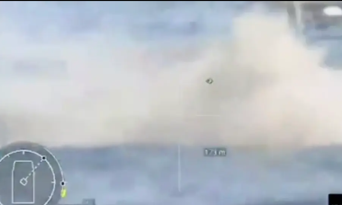 Ρωσία – Ουκρανία: Η πρώτη «ναυμαχία» drone στην ιστορία, χωρίς επιζώντες – Εντυπωσιακά πλάνα