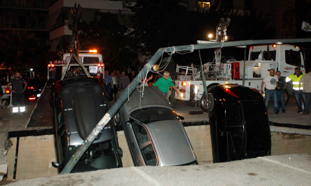 Καλλιθέα: Υπογράφηκε η σύμβαση αποκατάστασης της καθίζησης έξω από τον ΗΣΑΠ «Ταύρος»