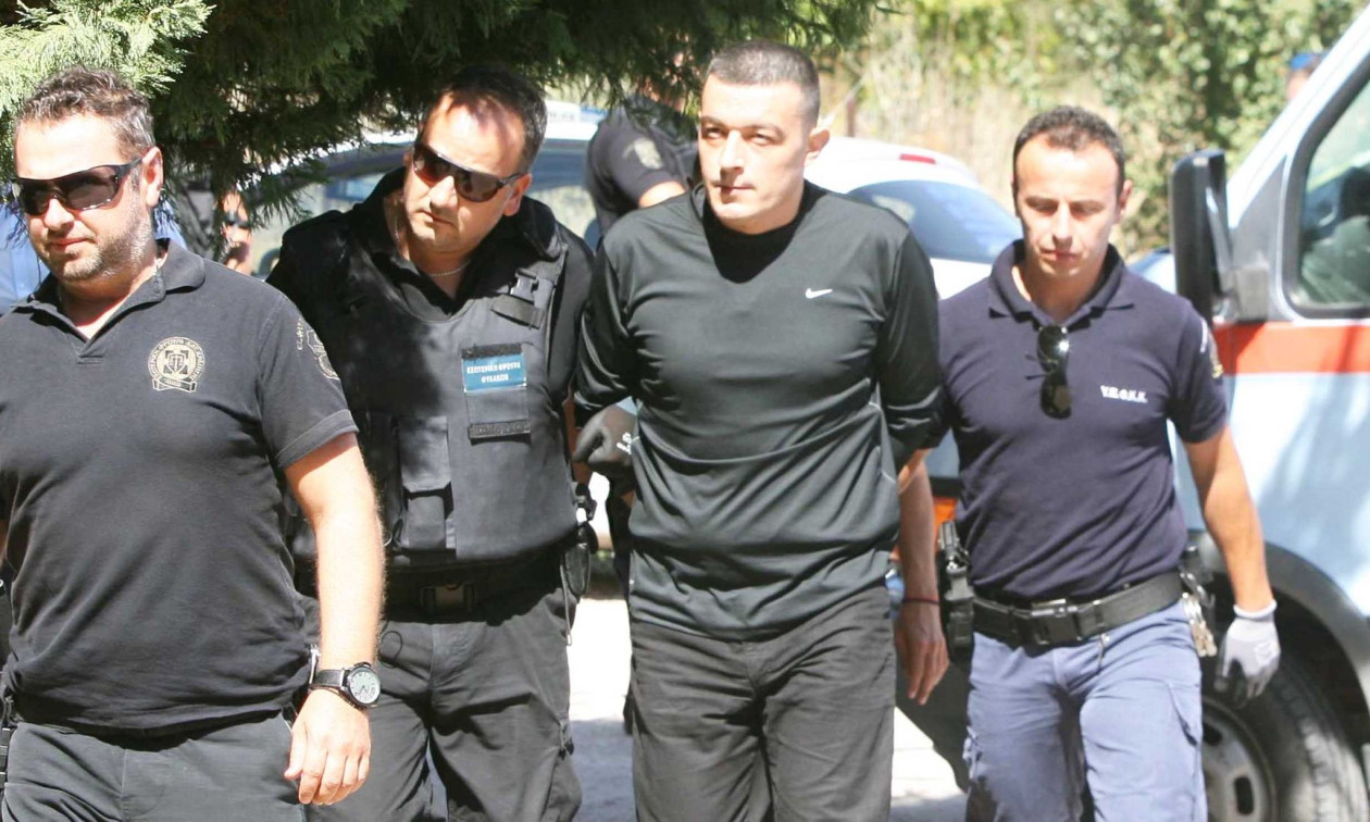 Χρυσοχοΐδης για απόδραση Αλκέτ Ριζάι: «Εξαιρετικά περίεργο αυτό που συνέβη»