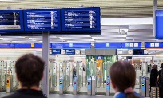 Συναγερμός στην Ολλανδία: Υποψίες για μαζικό σαμποτάζ στο σιδηροδρομικό δίκτυο – Διακοπή δρομολογίων