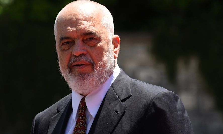 Στο Άγιο Όρος ο Έντι Ράμα – Διανυκτέρευσε στην Μονή Βατοπαιδίου