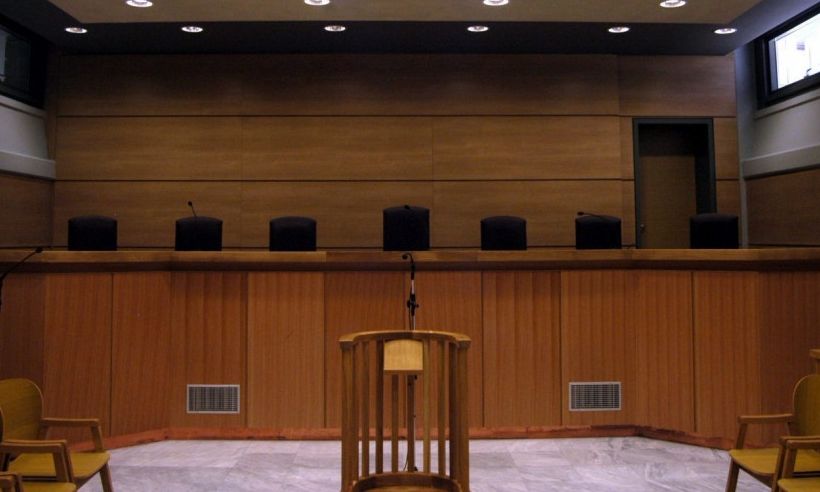 Ψυχολόγος καταδικάστηκε σε φυλάκιση λόγω ψευδών γνωματεύσεων για δήθεν ασέλγεια σε ανήλικο