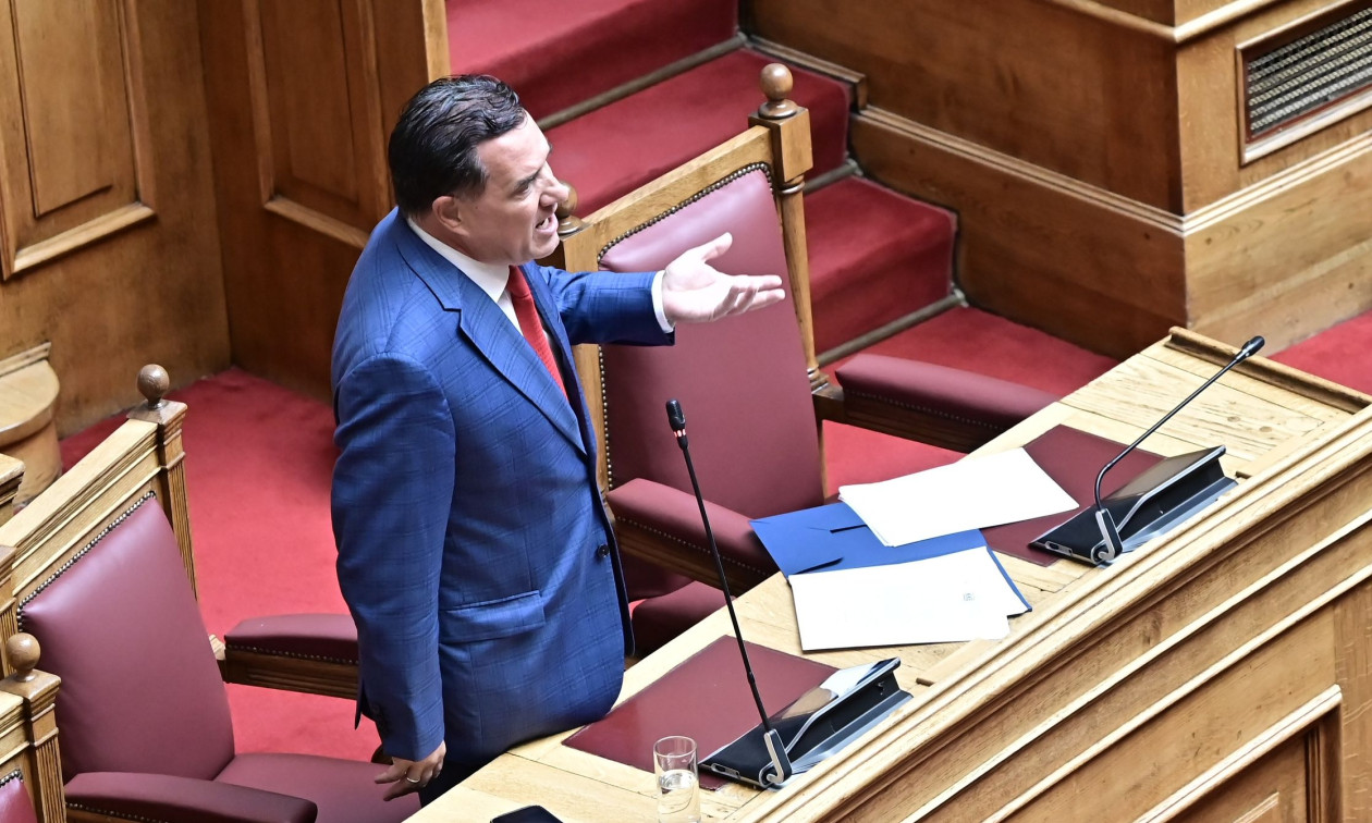 Βουλή- Γεωργιάδης: Aπατεώνισσα η Γάκα – Το μηχάνημα δεν το δήλωσε ούτε στον ΕΟΦ, ούτε στον ΙΣΑ