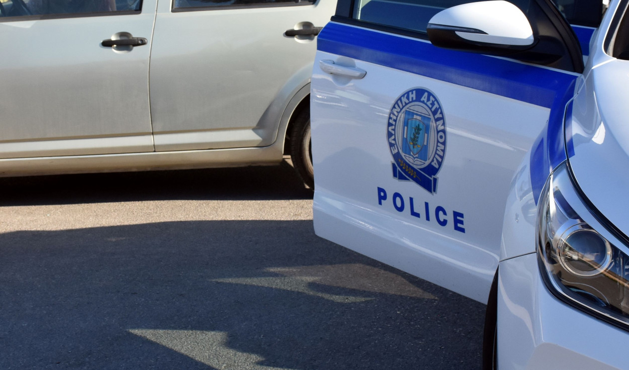 Λαμία: Μπλόκο της Τροχαίας έβγαλε λαβράκι – Πεζός «φορτωμένος» κάνναβη και βαρύ ποινικό μητρώο
