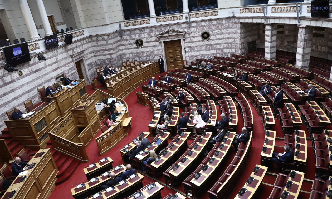 Στη Βουλή το νομοσχέδιο για τις Άμεσες Ξένες Επενδύσεις